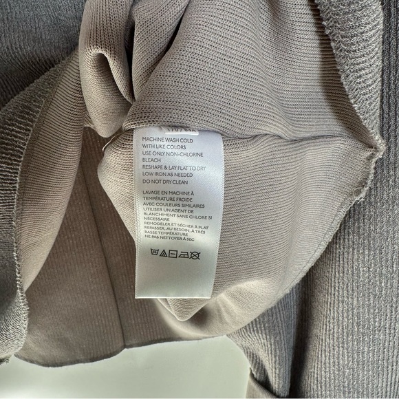 UO small grey sweater material long sleeve wide arms - Picture 4 of 4